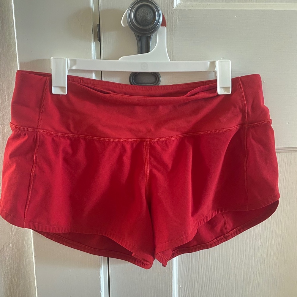 Perfect condition size 4 LULULEMON align athletic short